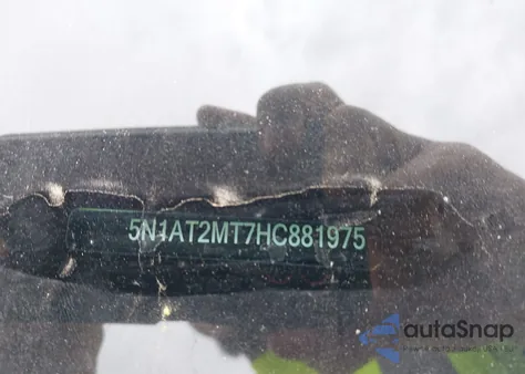 2017 Nissan Rogue Sv z USA, uszkodzony, nr VIN 5N1AT2MT7HC881975